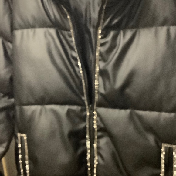 Frank Lyman Coat - Picture 11 of 11
